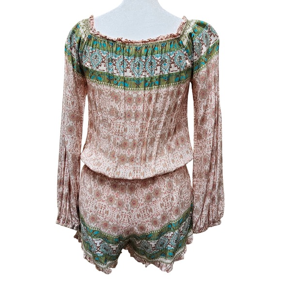 Cotton Candy LA Off The Shoulder Long‎ Sleeve Floral Shorts Romper Size Medium - Picture 2 of 11